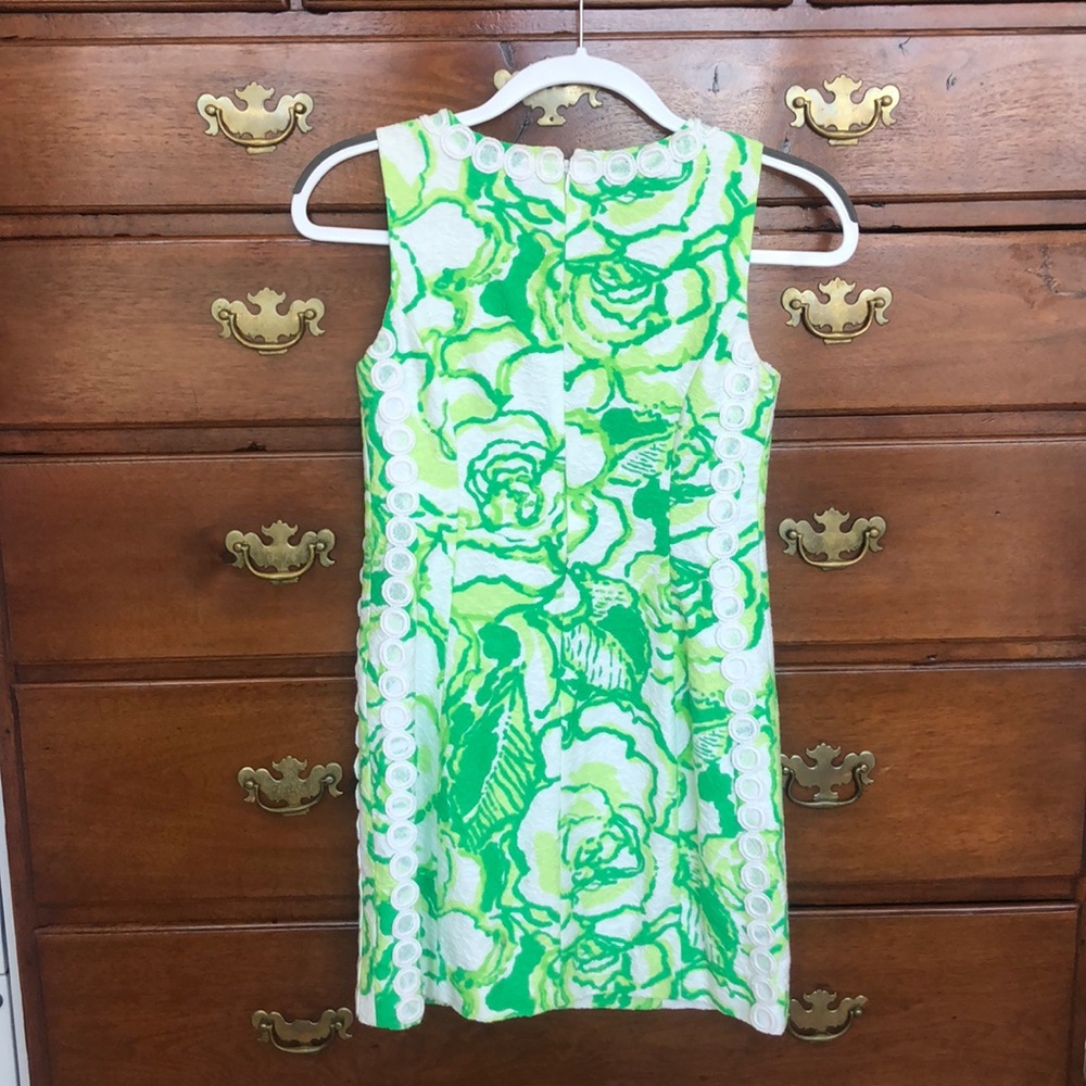 A Green Lilly Pulitzer Dress - Picture 2 of 2